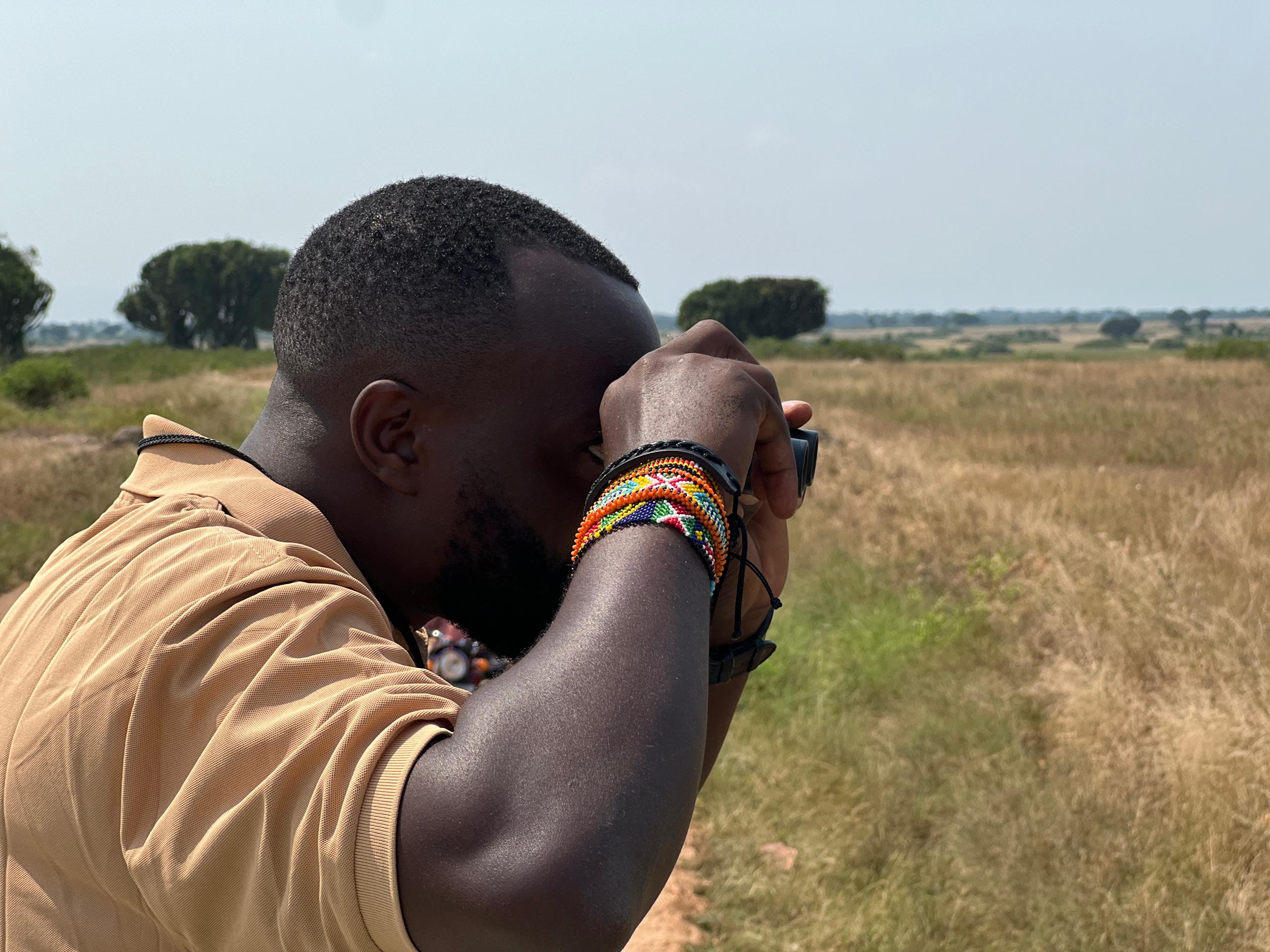 photographers on African safari with Camper Cruiser Uganda